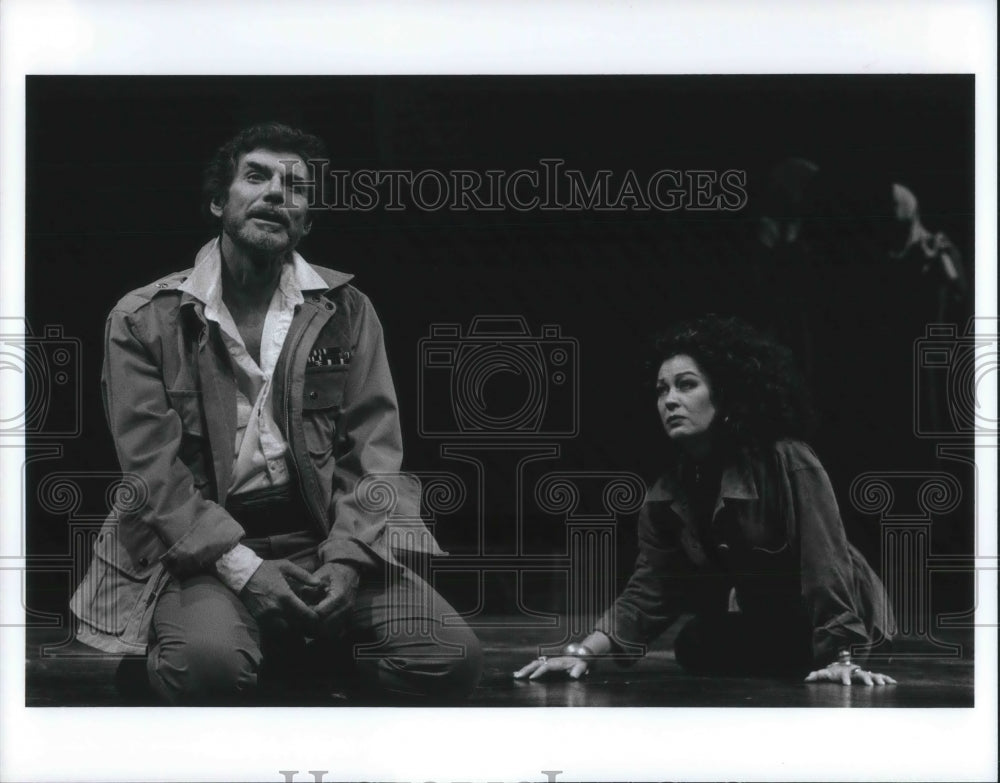 1997 Press Photo David Birney Annalee Jefferies in Antony Cleopatra - cvp02210 - Historic Images