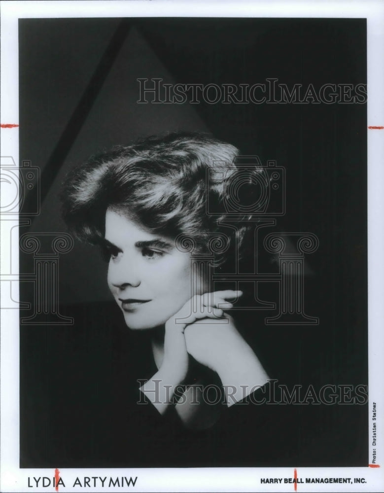 1992 Press Photo Lydia Artymiw Classical Concert Pianist - Historic Images