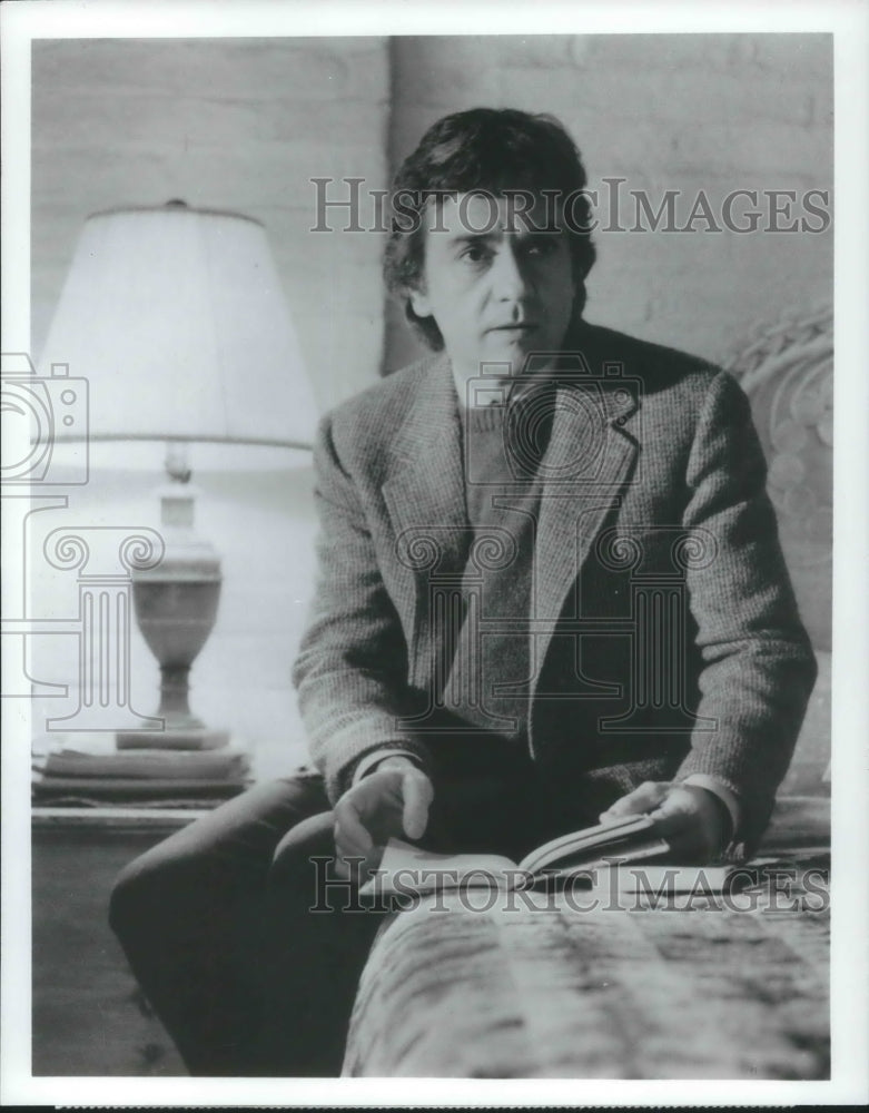 1987 Dudley Moore stars in Lovesick-Historic Images