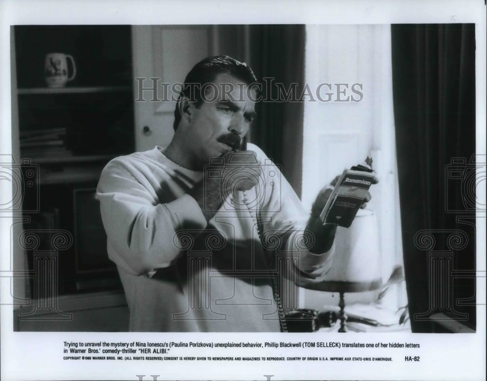 1990 Tom Selleck in a scene from Her Alibi-Historic Images
