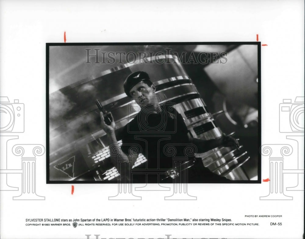 1994 Press Photo Sylvester Stallone as John Spartan in Demolition Man - Historic Images