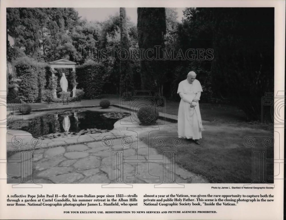 1992, Pope John Paul II - cvp25175 - Historic Images