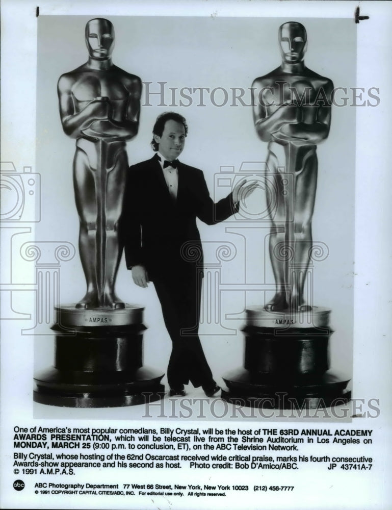 1991 Press Photo Billy Crystal on Academy Awards Presentation - cvp30088 - Historic Images