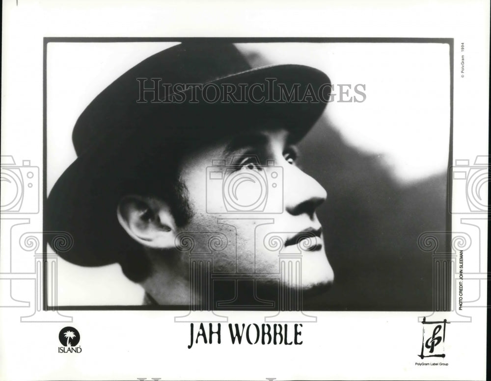 1994 Press Photo Jah Wobble Alternative Rock Bass Guitarist Singer Musician - Historic Images