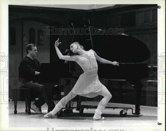 1986 Press Photo April Daly Dancer and David Fisher Music Director Ohio Ballet - Historic Images