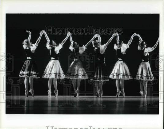 1994 Press Photo Cleveland Ballet's Slavonic and Hungarian Dances - cvp30442 - Historic Images