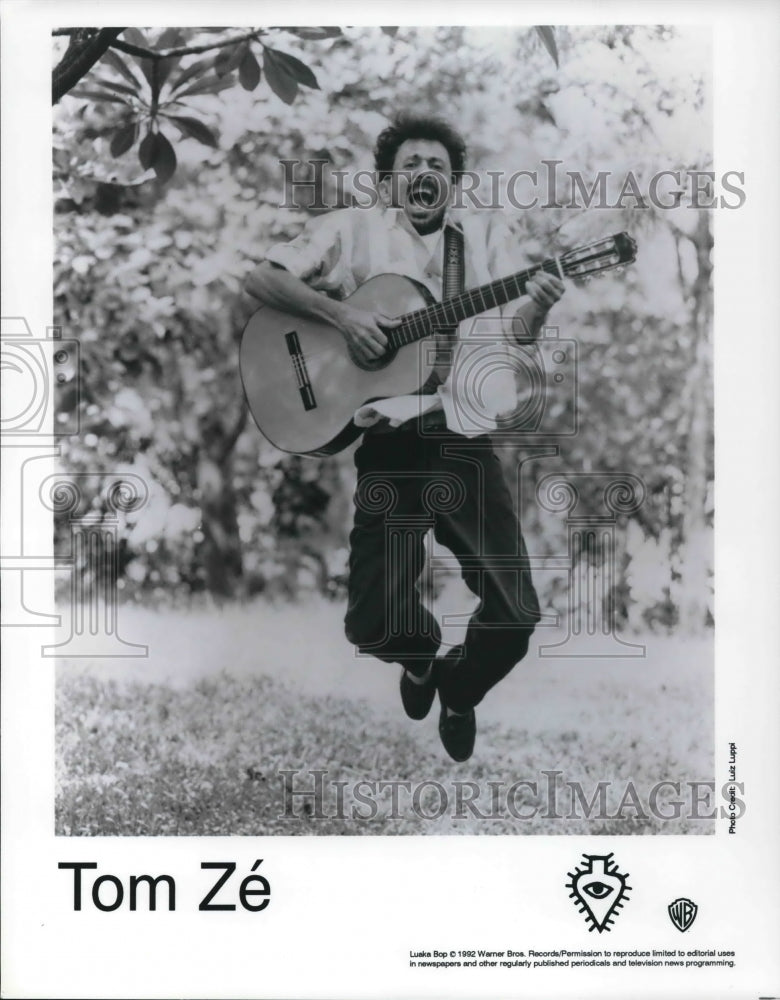 Press Photo Tom Ze - Historic Images