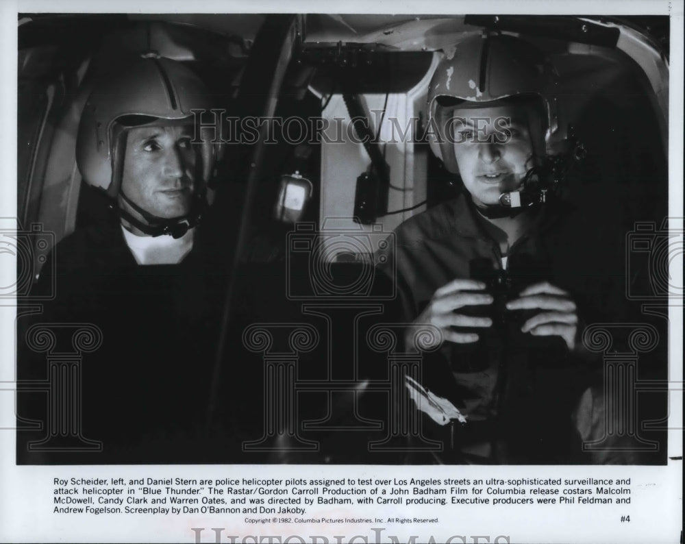 1982 Press Photo Roy Scheider and Daniel Stern in Blue Thunder - cvp31740- Historic Images