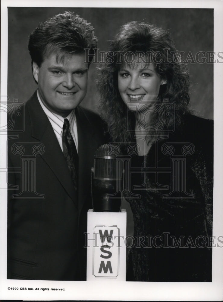 1991, Ricky Skaggs &amp; Patty Loveless in The grand Ole Opry - cvp32015 - Historic Images