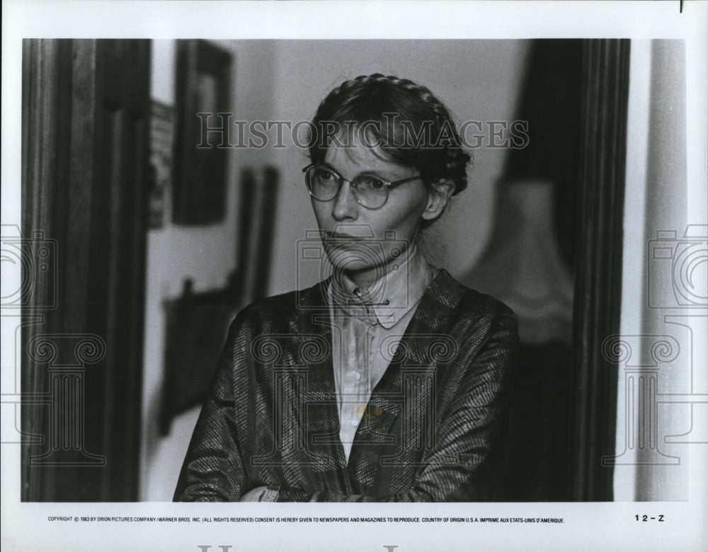 1986 Press Photo Mia Farrow stars as Dr, Eudora Fletcher in Zelig - cvp32192- Historic Images