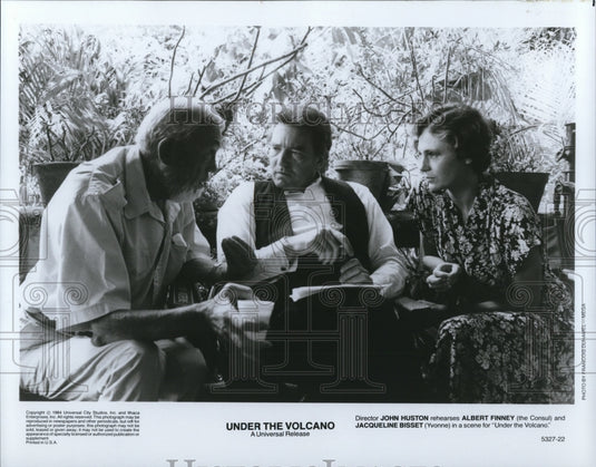 1984 Press Photo John Huston Albert Finney Jacqueline Bisset Under the Volcano - Historic Images