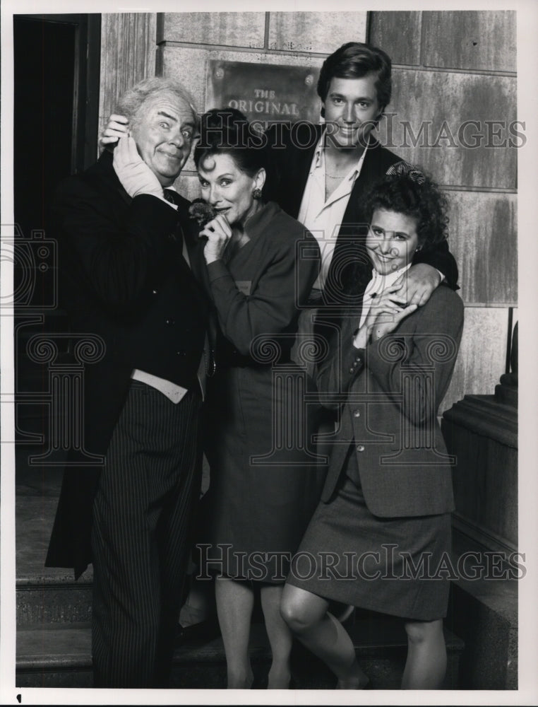 1989 Harvey Korman Cloris Leachman Molly Hagan and Brian McNamara - Historic Images