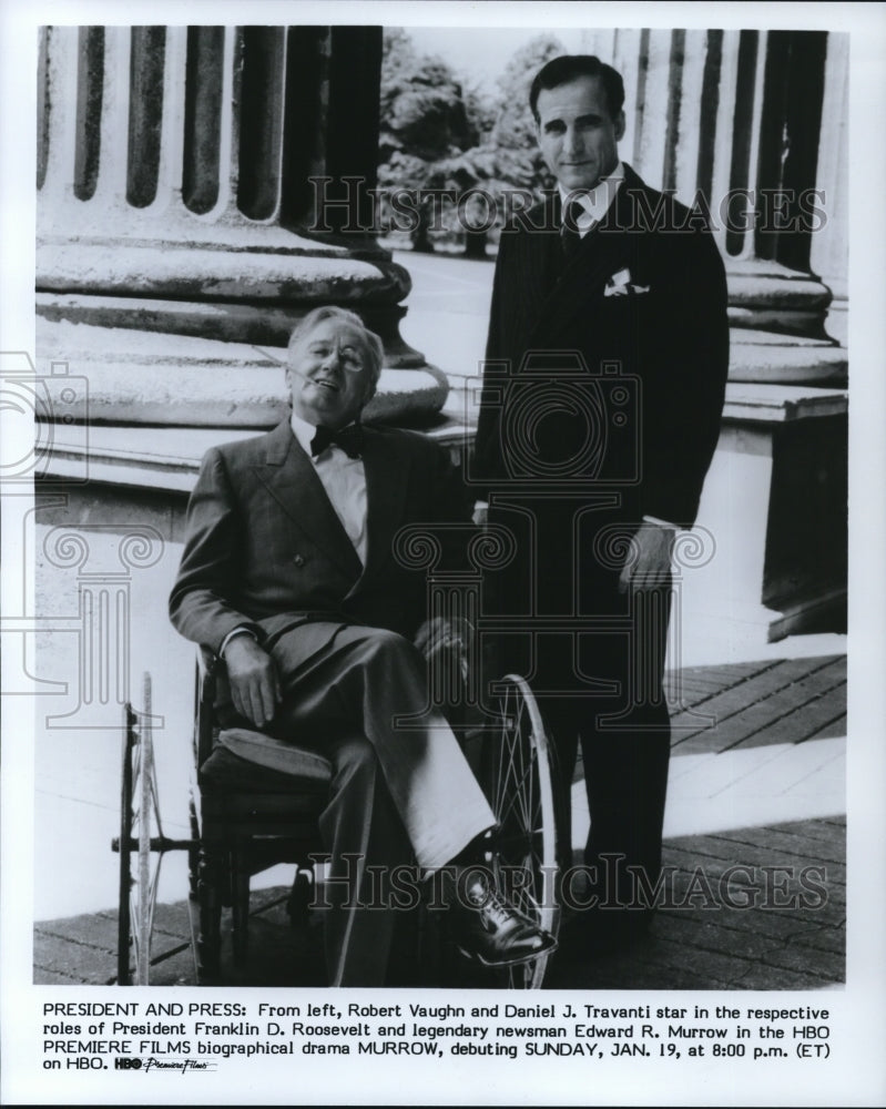 Press Photo Robert Vaughn and Daniel .j Travanti star in Murrow - cvp32593 - Historic Images