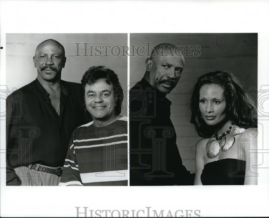 Undated Press Photo Louis Gosset Jr, Johnny Mathis, Louis Gosset Jr and Beverly Joh - Historic Images