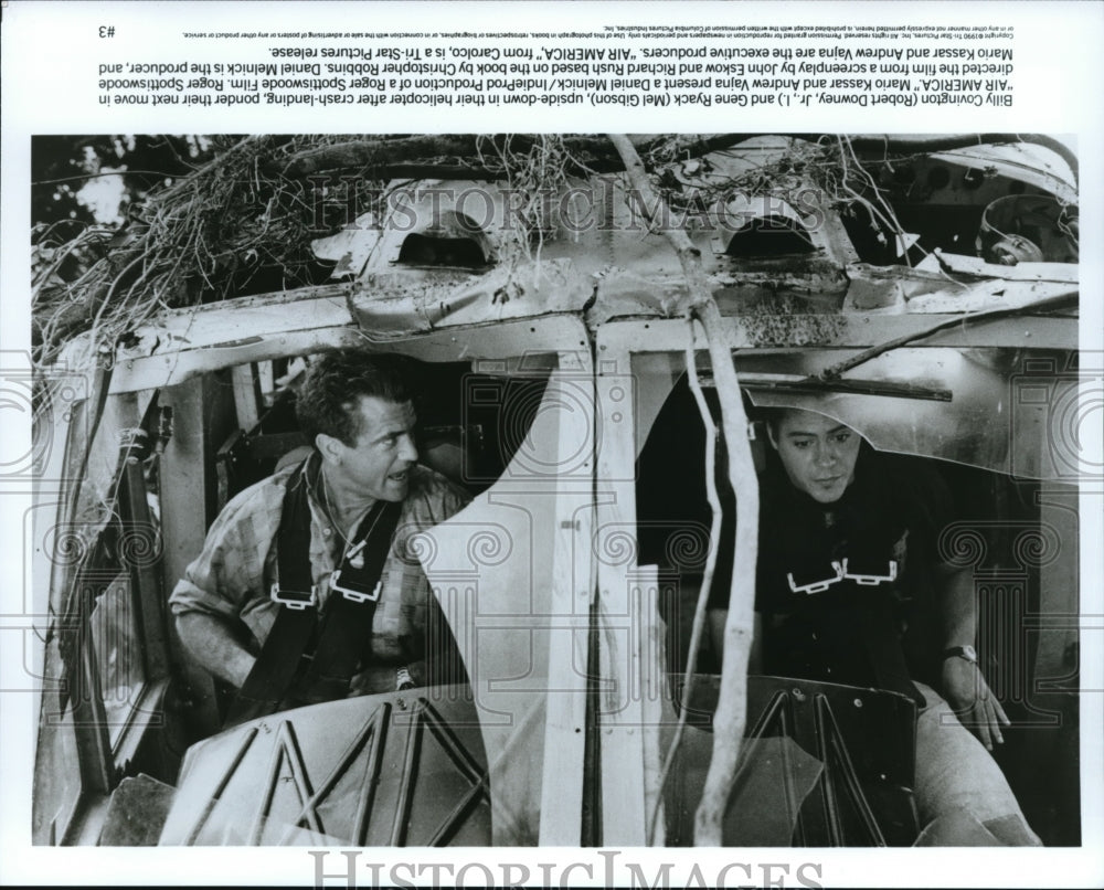 1991 Press Photo Robert Downey Jr &amp; Mel Gibson in Air America - cvp33410 - Historic Images