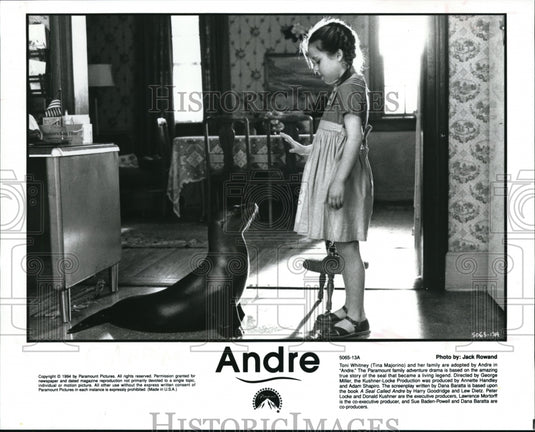1994 Press Photo Movie Andre - cvp33633 - Historic Images