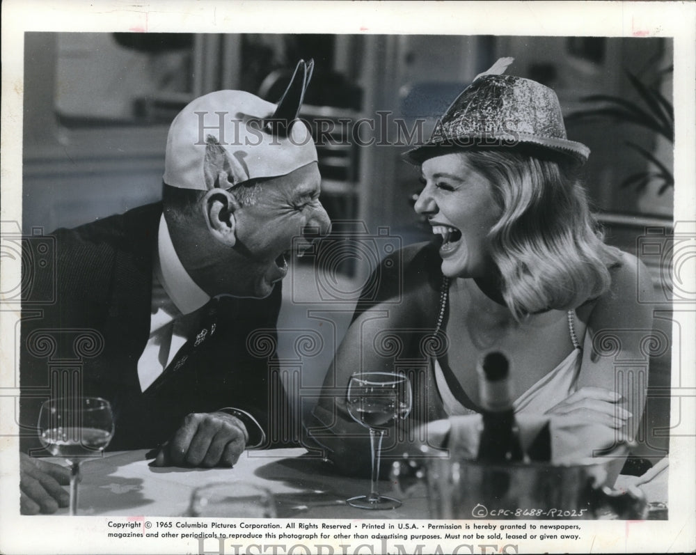 1965 Press Photo Jose Ferrer and Christiane Schmidtmer in Ship of Fools - Historic Images