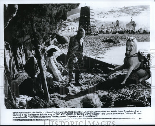 1988 Press Photo John Neville Eric Idle in The Adventures of Baron Munchausen-Historic Images