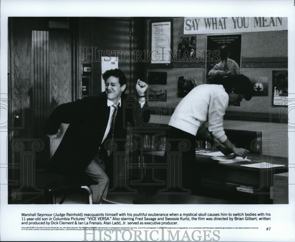 1987 Press Photo Judge Reinhold in Vice Versa - Historic Images