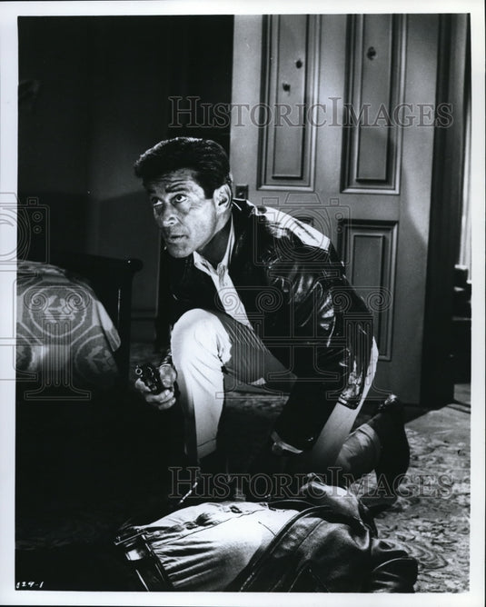 1963 Press Photo Efrem Zimbalist Jr in The FBI - Historic Images