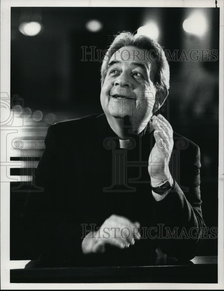 1987 Press Photo Tom Bosley stars as Father Dowling in Fatal Confession- Historic Images