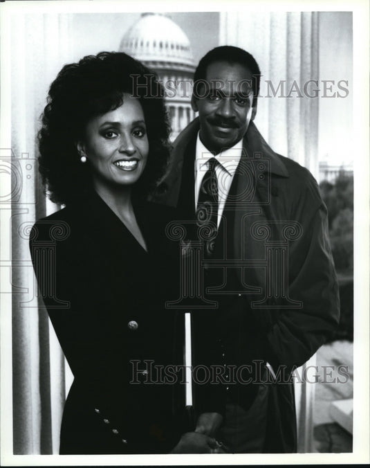 Undated Press Photo Tim Reid and Daphne Maxwell Reid star in Frank's Place- Historic Images