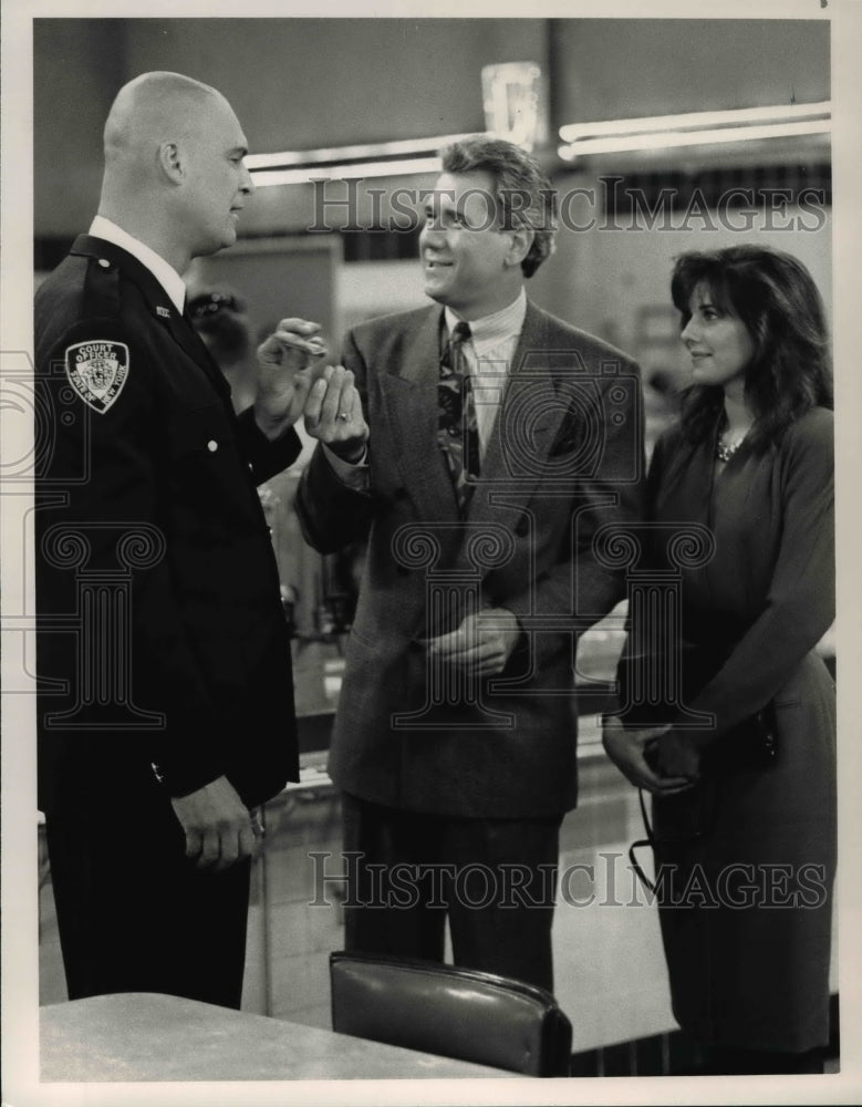 1990 Press Photo John Larroquette, Richard Moll, Susan Diol in Night Court-Historic Images