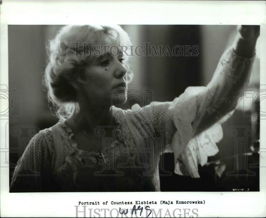 1984 Press Photo Maja Komorowska in "Ways in the Night" - Historic Images
