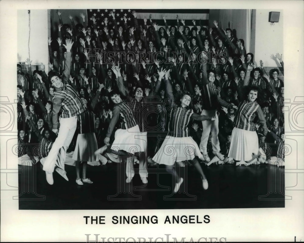 1983 Press Photo The Singing Angels - Historic Images