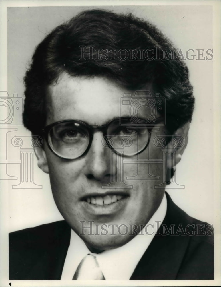 1987 Press Photo Terry O'Neil Executive Producer NBC Sports - cvp35161- Historic Images