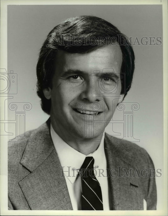1981 Press Photo Tom Brokov Investigative Reporter - cvp35263- Historic Images