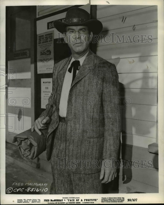 1959 Press Photo Fred MacMurray in "Face Of A Fugitive" - Historic Images