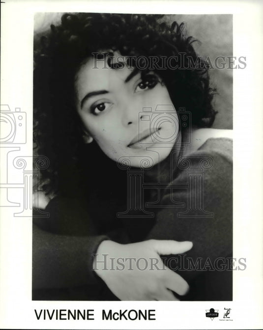 1999, Vivienne McKone Music Artist - cvp35784 - Historic Images