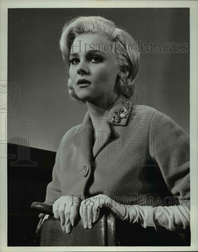 1964 Press Photo Diane McBain Actress - cvp36063 - Historic Images