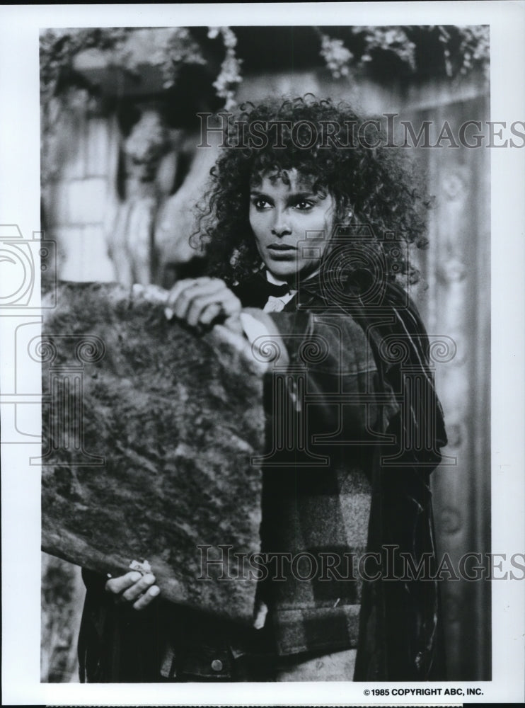 1985 Press Photo Shari Belafonte Harper in "The Midnight Hour" - Historic Images