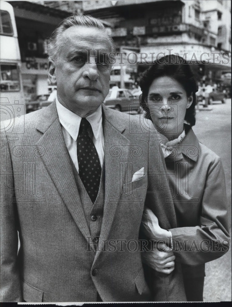 1987 George C. Scott and Ali McGraw star in China Rose TV show - Historic Images