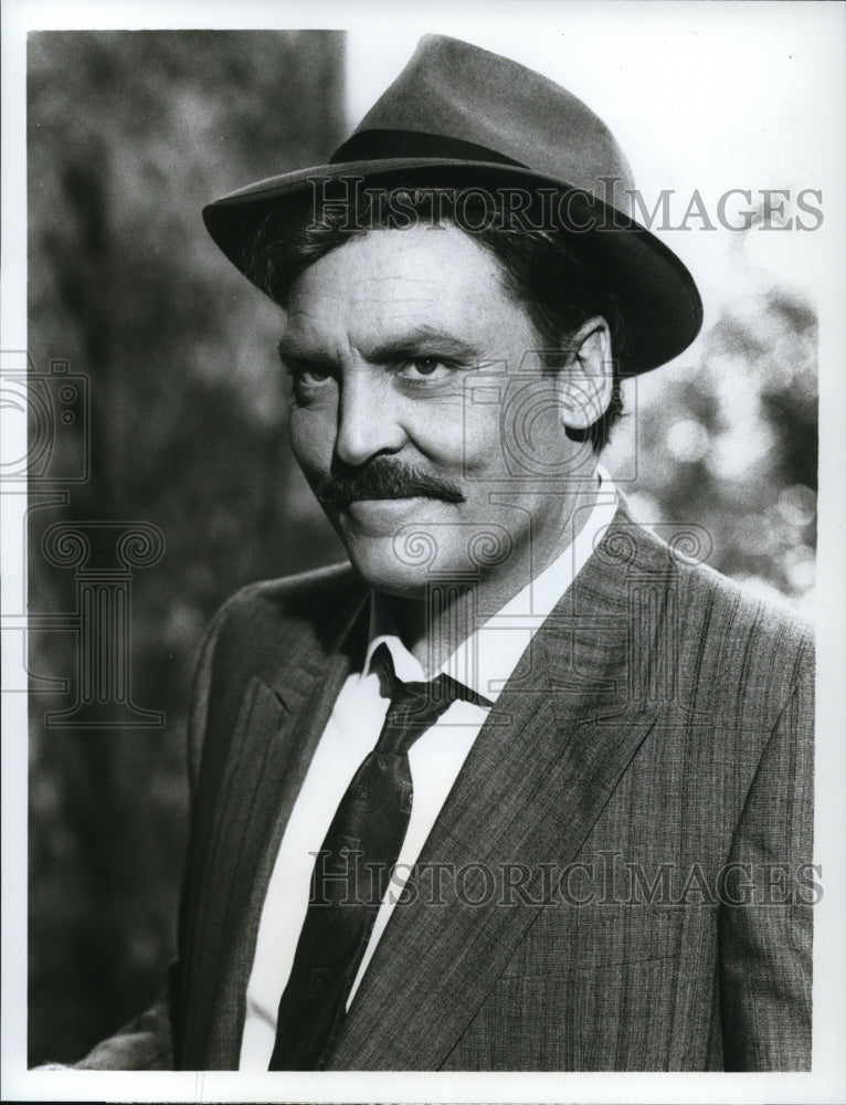 1989 Press Photo Stacy Keach stars in Mike Hammer's Murder Takes All - cvp36446 - Historic Images