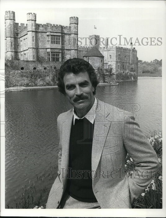 1985 Press Photo Tom Selleck on Magnum P. I. - Historic Images