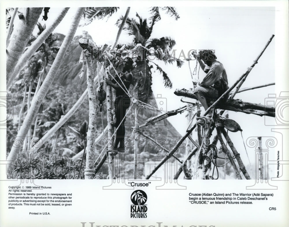 1989 Press Photo Aidan Quinn & Ade Sapara in Crusoe - cvp36562 - Historic Images