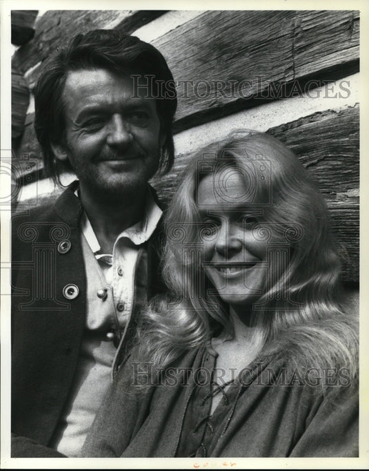 1978 Press Photo Hal Holbrook Elizabeth Montgomery The Awakening Land - Historic Images