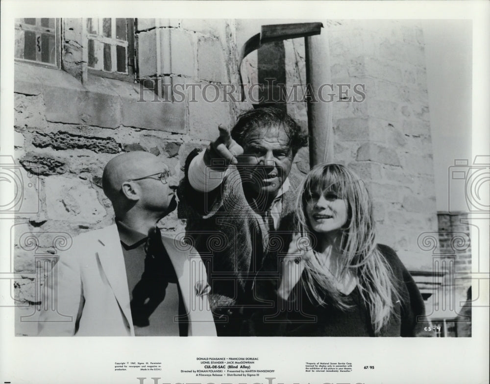 1968 Lionel Stander Donald Pleasence Francoise Dorleac in Cul - Historic Images