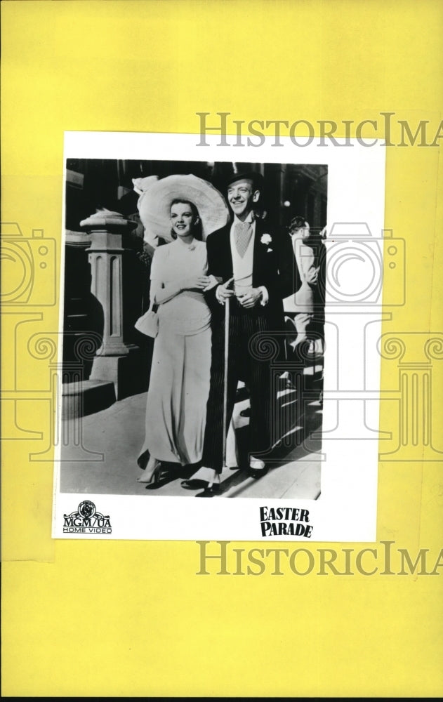 Undated Press Photo Scene from Easter Parade - cvp37484-Historic Images