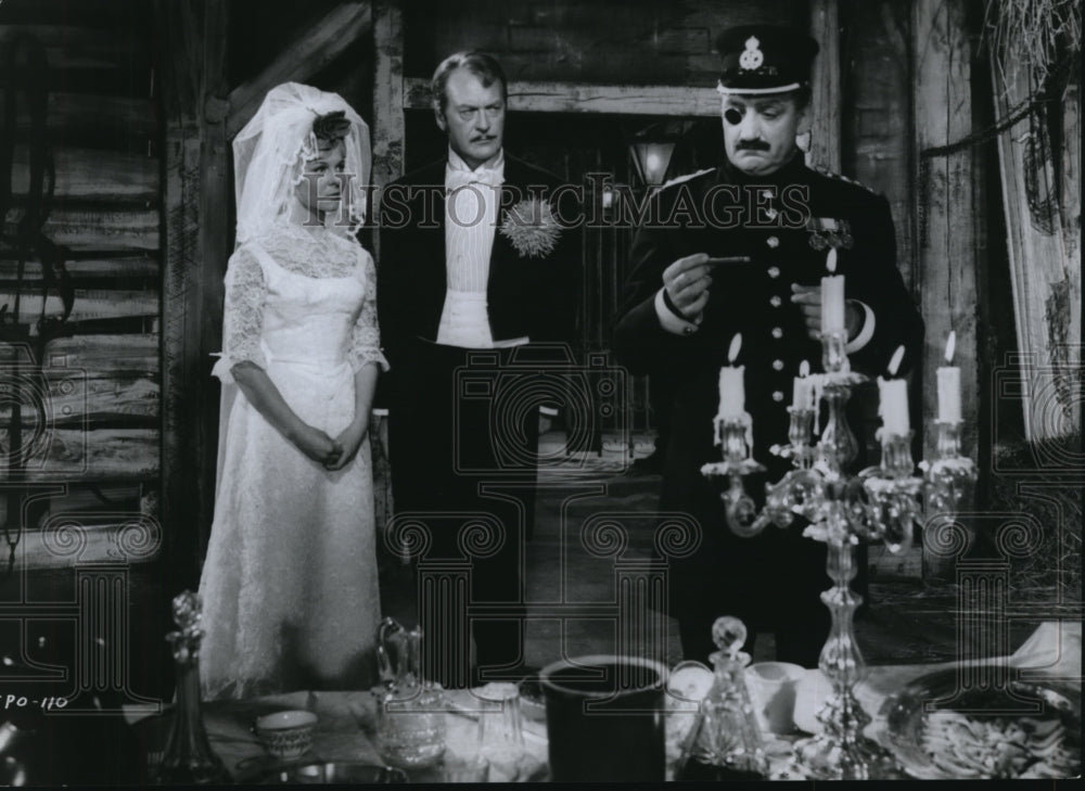 1965 Press Photo Kurt Jurgress June Ritchie 3 Penny opera - cvp37571 ...