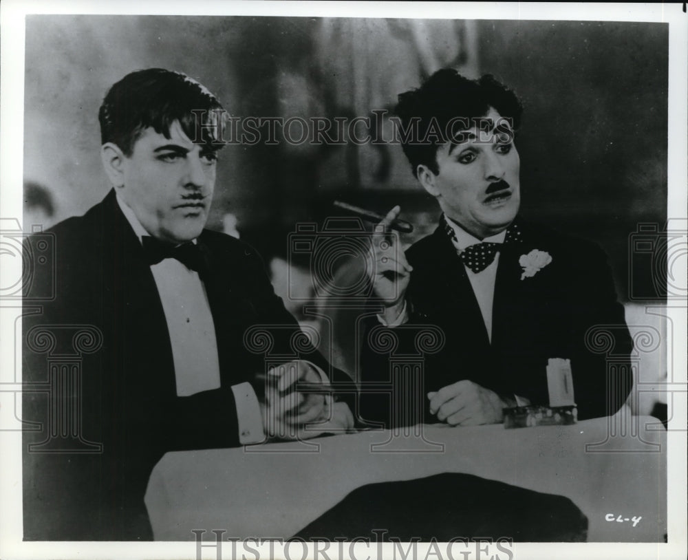 Undated Press Photo Edgar Kennedy and Charlie Chaplin in Cruel Cruel Love - Historic Images