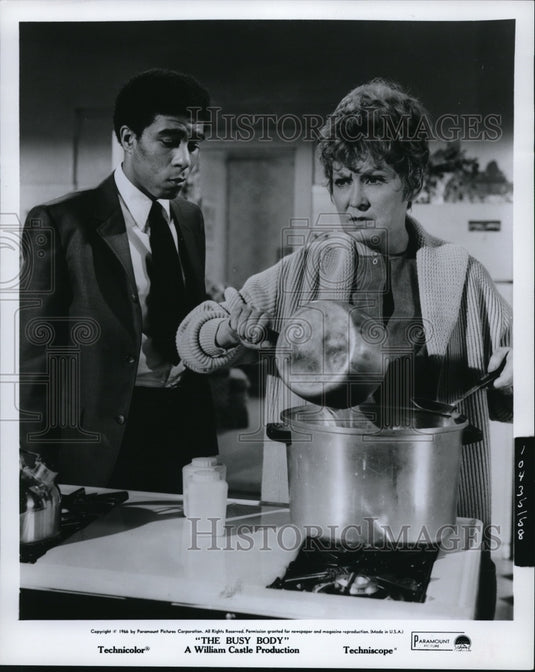 1967 Press Photo Kay Medford Sid Ceasar The Busy Body - Historic Images