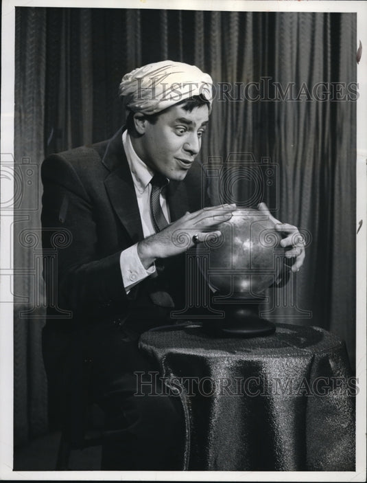 1957 Press Photo Jerry Lewis Comedian - Historic Images