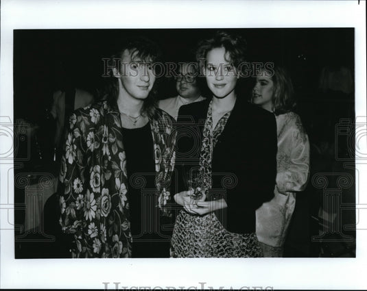 1986 Press Photo Molly Ringwald and Julian Lennon in Stand By Me - Historic Images