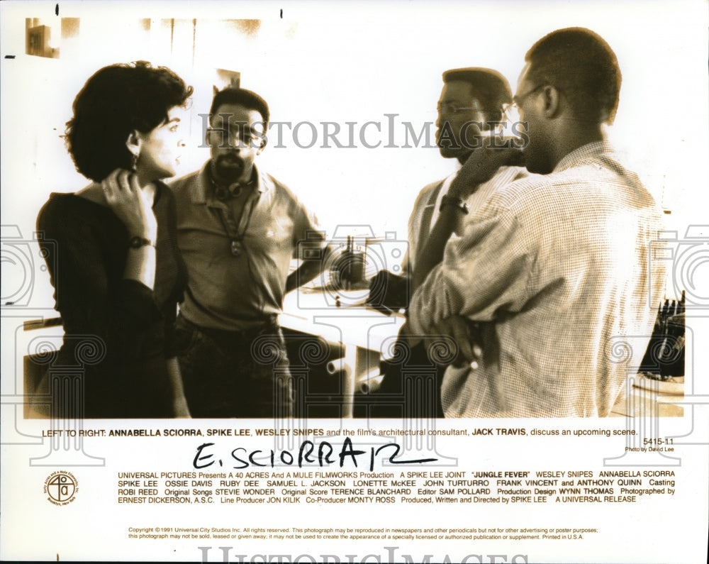 1991 Press Photo Annabella Sciorra, Spike Lee, Wesley Snipes in Jungle Fever - Historic Images