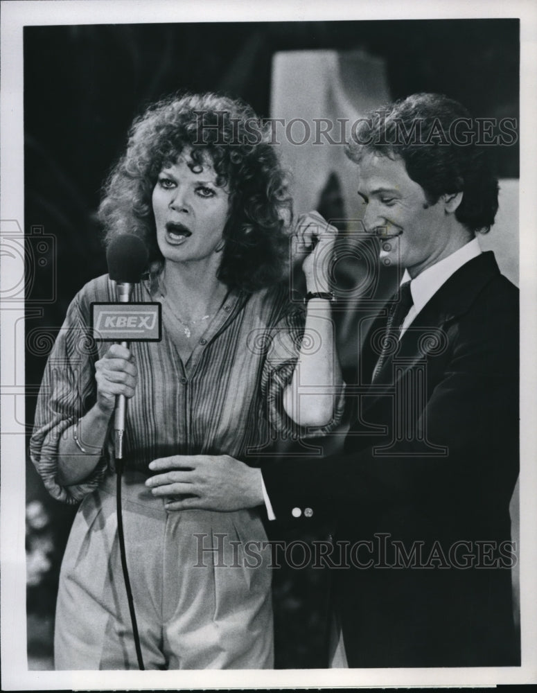 1979 Press Photo Eileen Brennan, Phillip MacKenzie in A New Kind of Family-Historic Images