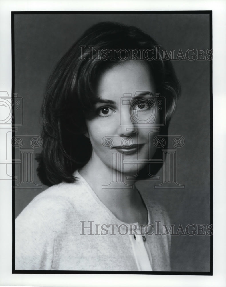 Undated Press Photo Margaret Colin in "Now and Again" - Historic Images